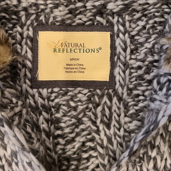 Natural Reflections Chunky Knit Hooded Sweater Vest - Picture 3 of 5